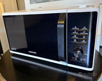 FORNO A MICROONDE SAMSUNG (MG23K3515AW/ET)