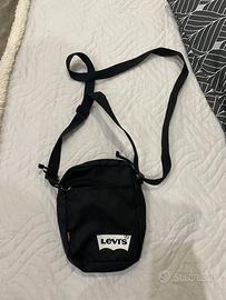 Borsello Levi’s