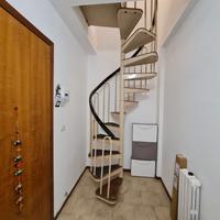 Scala a chiocciola in ferro