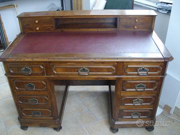 scrivania antica