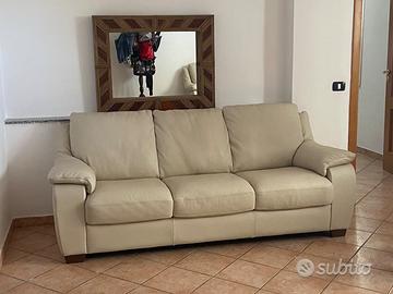Divano in pelle