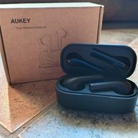 Cuffiette/Auricolari aukey nuove mai usate 