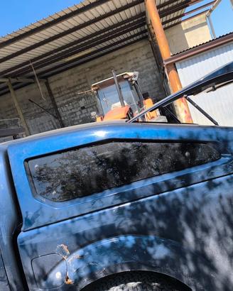 Hard Top nissan navara D40
