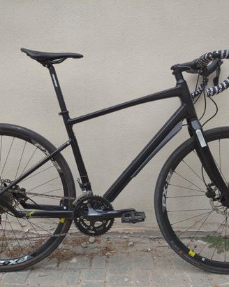 Bici gravel Giant Revolt Taglia M/L