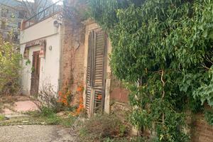 Terreno panoramico con villa Paradiso alto