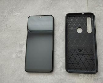 Motorola Moto G8 Plus – 64GB / 4GB RAM – Ottime co