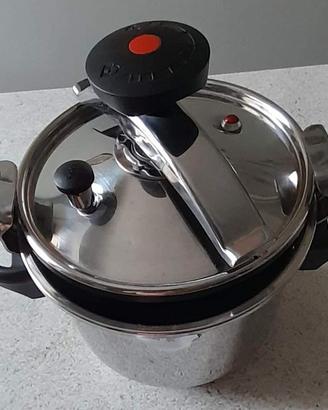Pentola  pressione BATIMEX in acciaio