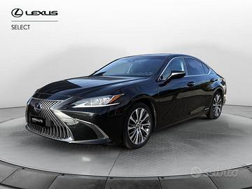 Lexus ES Hybrid Executive
