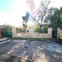 Villa unifamiliare con giardino