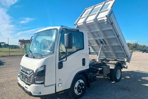 Isuzu M27