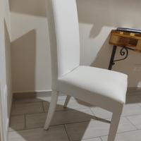 Sedia in ecopelle