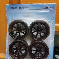 set cerchi e gomme 1/18