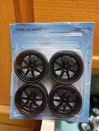 set cerchi e gomme 1/18