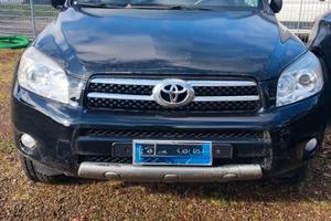 Pezzi di Ricambio Toyot Rav4 2.2 2006/09 Sigla 2AD