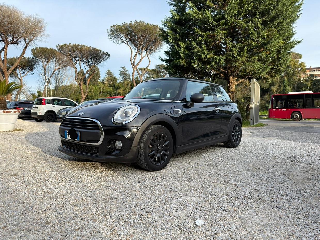 MINI Mini 4ª serie (F56)