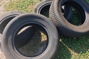 Gomme invernali continental 235/65/17 XL