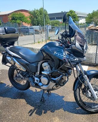 Honda Transalp 700