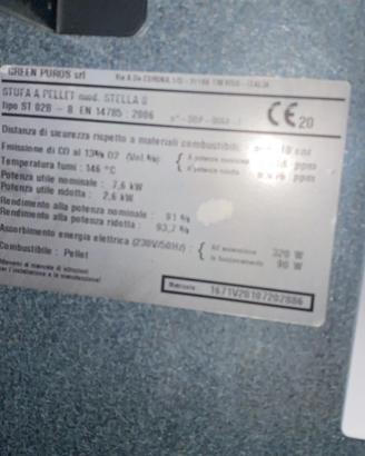 Stufa a pellets ad aria 8 kw