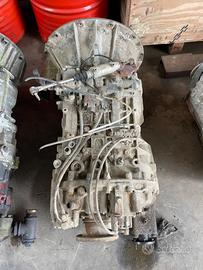 Cambio zf ecomid 16s109 renault premium