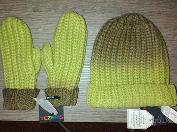 Cappello + Guanti Tezenis colorati dai 7/10 anni