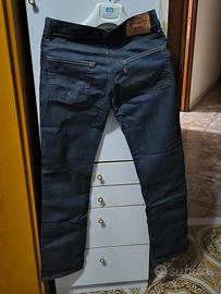 Jeans Levi's 511 Slim Uomo - Lavaggio Scuro