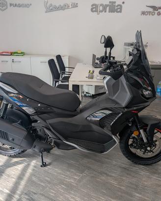 Aprilia SR GT 400