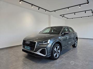 Audi Q2 30 TDI S tronic Identity Black