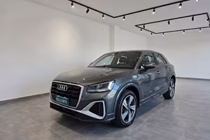 Audi Q2 30 TDI S tronic Identity Black
