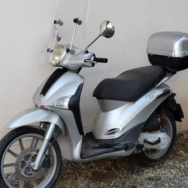 Scooter Piaggio liberty