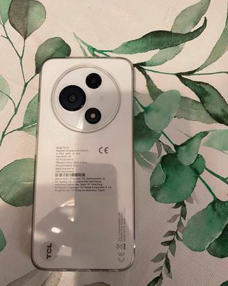 TCL smartphone 