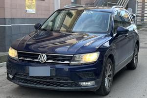 Tiguan TDI 2.0 140 CV blu metallizzato