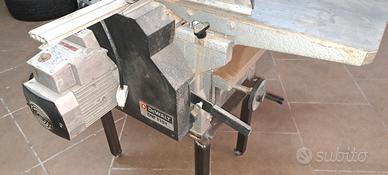  pialla filo spessore DeWALT DW1151 €. 500