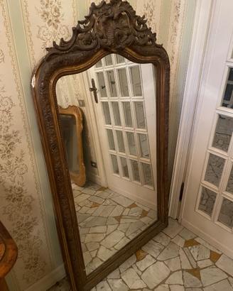 Specchio antico con cornice barocca intagliata