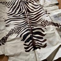 Tappeto in vera vacchetta disegno zebra