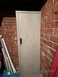 Mobiletto cantina e/o balcone