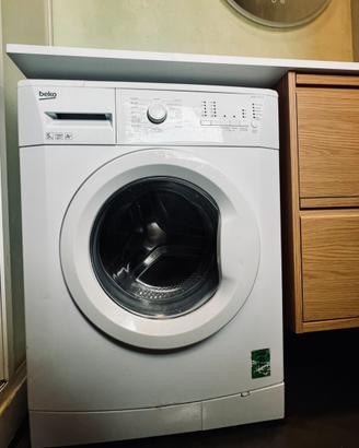 Lavatrice Beko 5kg 1000 giri