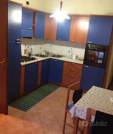 Cucina Camera Letto stanzetta soggiorno