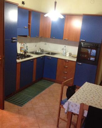 Cucina Camera Letto stanzetta soggiorno
