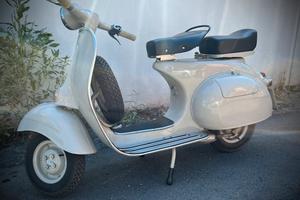 Piaggio Vespa 125 del 1962