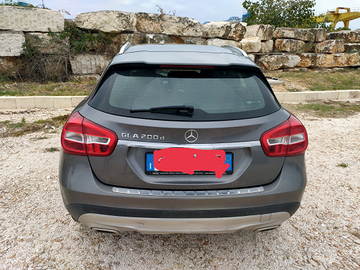 Mercedes GLA 200d autom.sport X156 2.0 CARPLAY