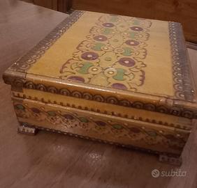 Portasigarette in legno vintage