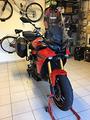 Yamaha tracer 9 GT red 2022