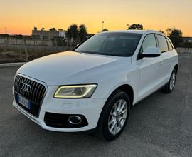 Audi Q5 2.0 TDI 177CV quattro S tronic Business