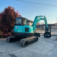 E228 Escavatore Ihi 80 q con pinza ragno