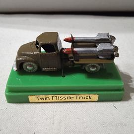 AHI Japan Twin missile truck scala 1:87