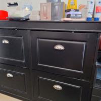 Scarpiera nera con  cassetti apribili