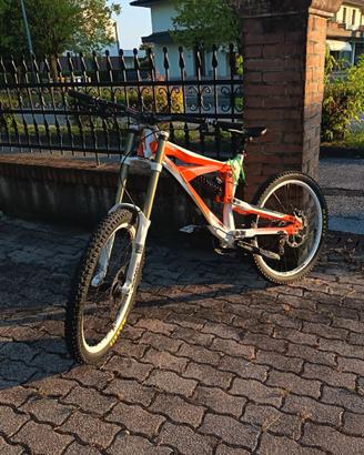 bici ktm ratchet dh