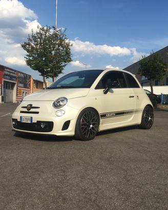 Musata completa abarth 500 595