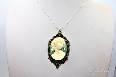 Splendido collier ciondolo cammeo