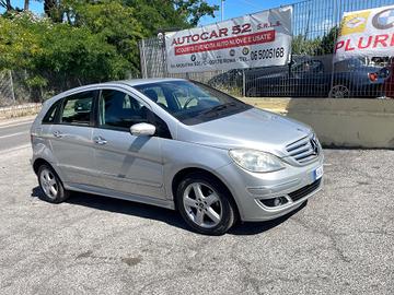 Mercedes-benz B 180 CDI manuale, pdc, cerchi